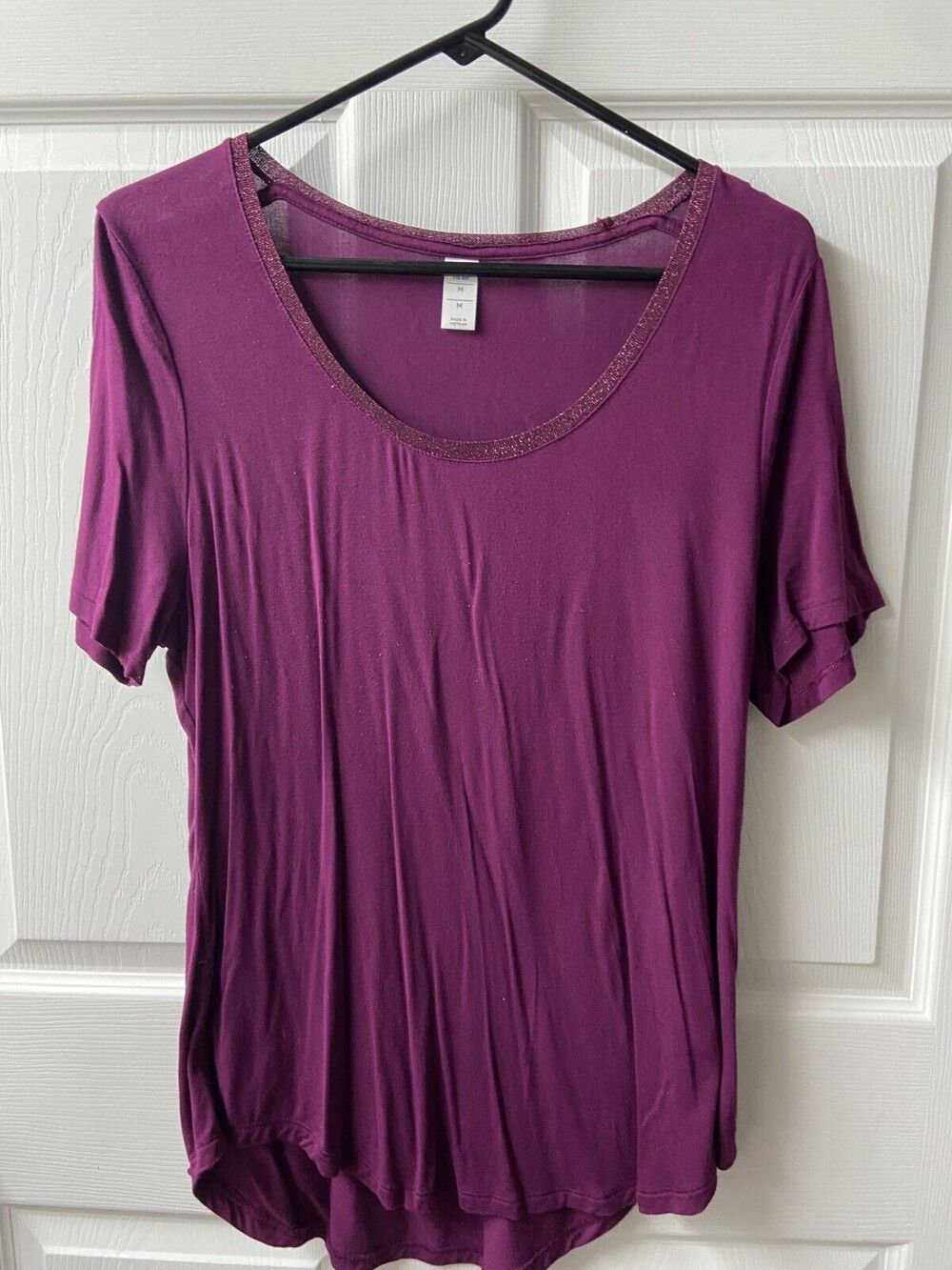 Old Navy Luxe T-shirt Womens Small Burgundy Red Dressy Top Hi Lo Scoop Neck
